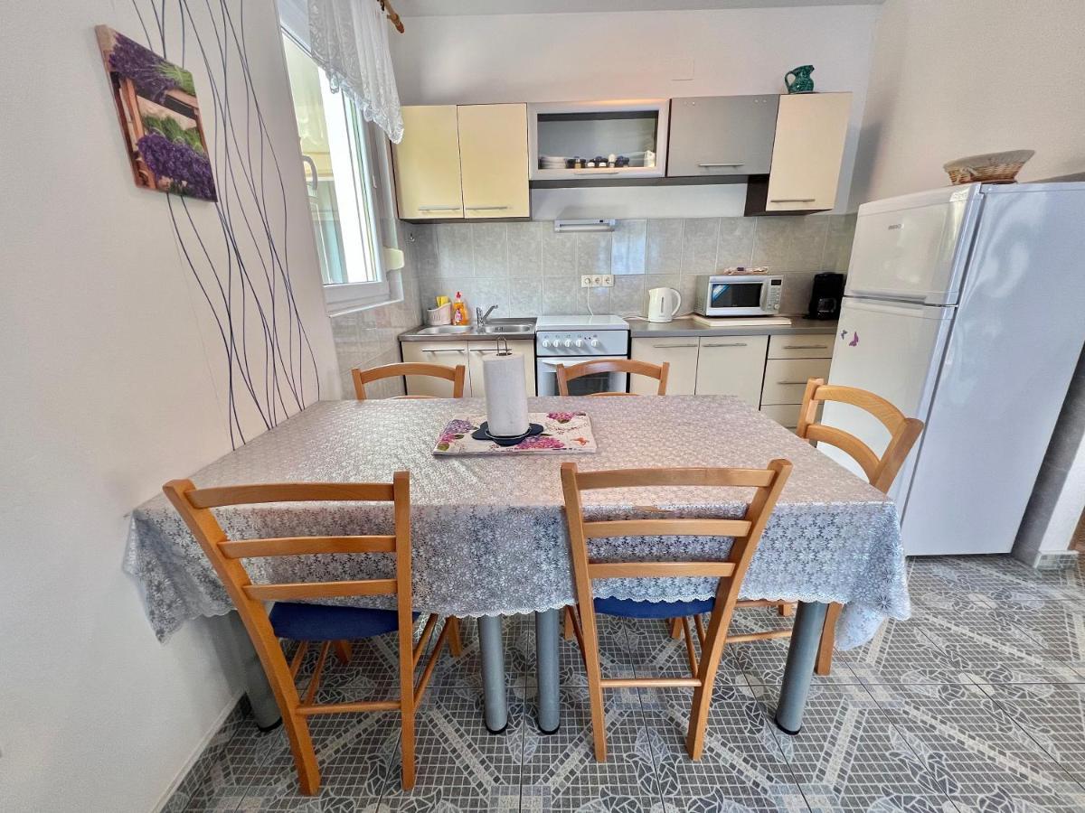 Apartmani Marija Dramalj Exteriér fotografie