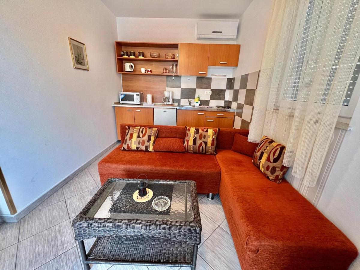 Apartmani Marija Dramalj Exteriér fotografie