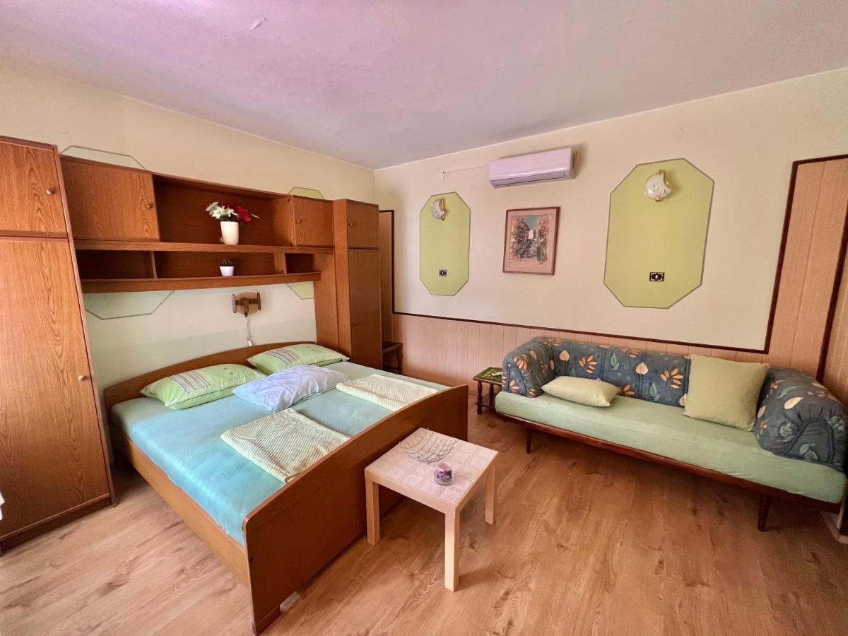 Apartmani Marija Dramalj Exteriér fotografie